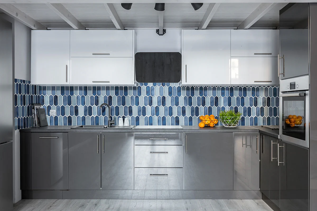 Glass kitchen tile